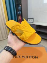 Picture of Louis Vuitton Slippers _SKULVsz38-44mnf07101243